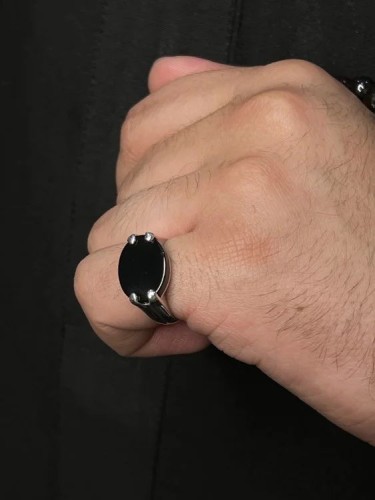 خاتم ملكي فضه عيار 925 متوفر فقط مقاس 10و 11 و 12