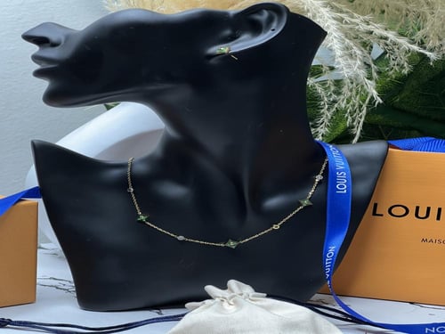 سلسال LOUIS VUITTON ذهبي _أخضر