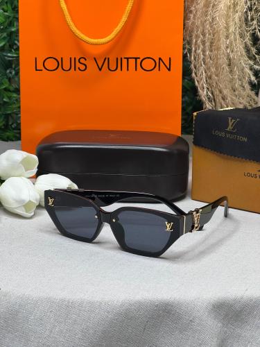 نظارة LOUIS VUITTON