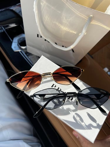 نظارة PRADA - ملون