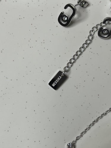 سلسال + حلق MESSIKA معدن فضي