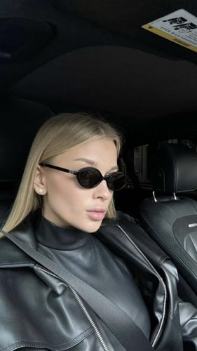 نظارة -شمسيه أطار أسود - عدسة أسود