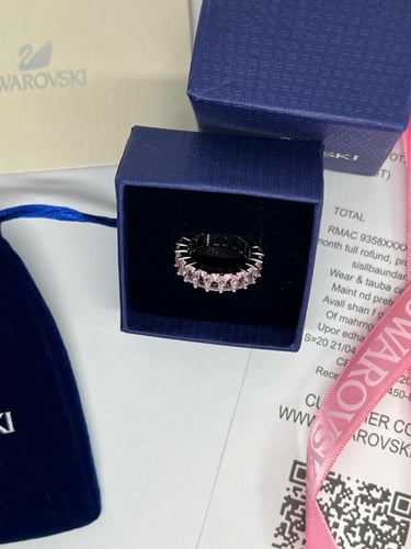 خاتم سوارفيسكي -فص وردي