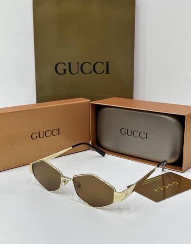 نظارة gucci - إطار ذهبي - عدسة بني