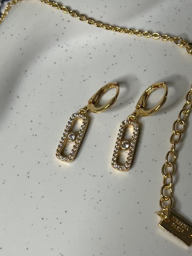 سلسال+ حلق MESSIKA معدن ذهبي