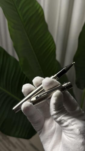 قلم حبر من مجموعة سانتوس دو كارتيه