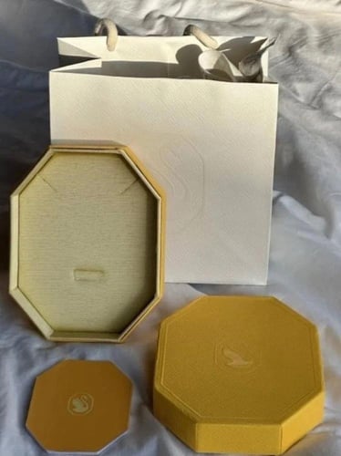 سلسال سوارفيسكي Constella