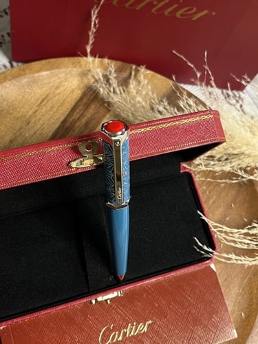 قلم حبر من مجموعة سانتوس دو كارتيه