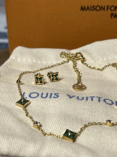 سلسال LOUIS VUITTON ذهبي _أخضر