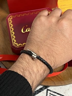 اسوارة Cartier اسود ماستر كواليتي