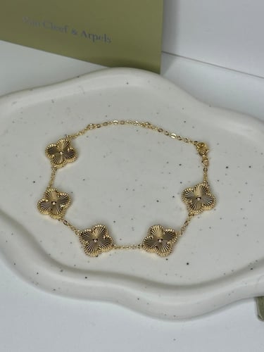 إسوارة Van cleef ذهبي - كبير