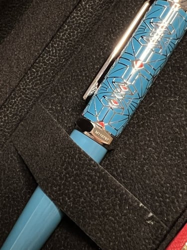 قلم حبر من مجموعة سانتوس دو كارتيه