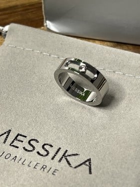 خاتم MESSIKA معدن فضي متوفر فقط مقاس 8