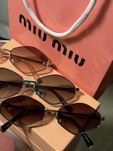 نظارة miu miu (ملون)