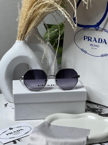 نظارة PRADA أطار فضي -فضي