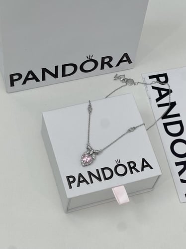 سلسال باندورا PANDORA وردي مع كرستال