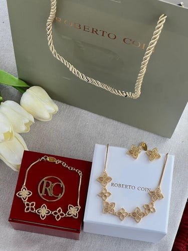 طقم roberto coin ذهبي