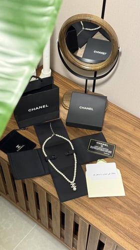 سلسال CHANEL فضي