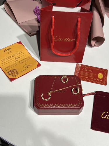 سلسال carter ذهبي