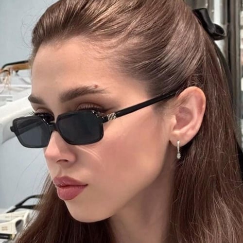 نظارة miu miu إطار أسود - عدسة مستطيل أسود