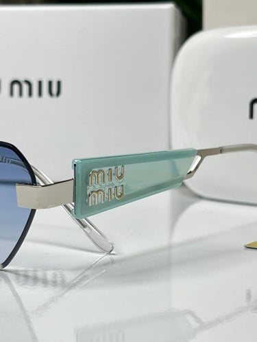 نظارة - MIU MIU