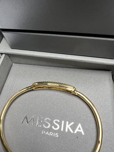 اسوارة مع خاتم MESSIKA معدن ذهبي