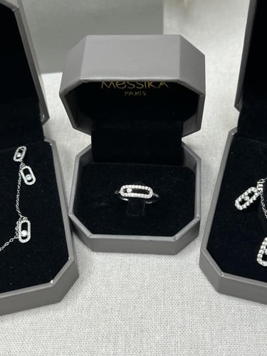 طقم MESSIKA فضي