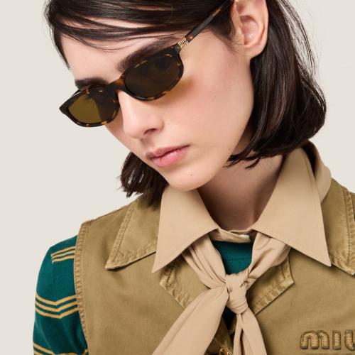 نظارة miu miu إطار تايقر- عدسة بني