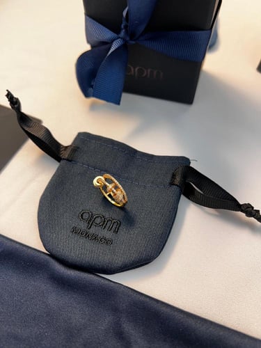 خاتم apm الذهبي