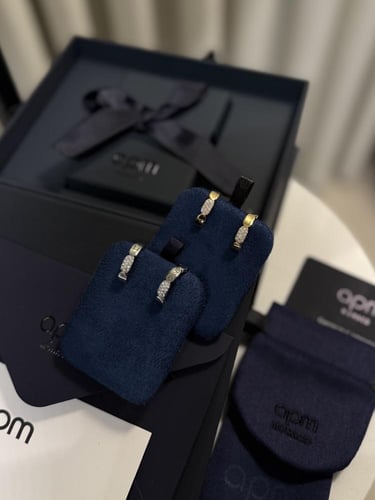 حلق داينتي من apm ( ذهبي - فضي )