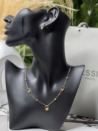 سلسال+ حلق MESSIKA معدن ذهبي