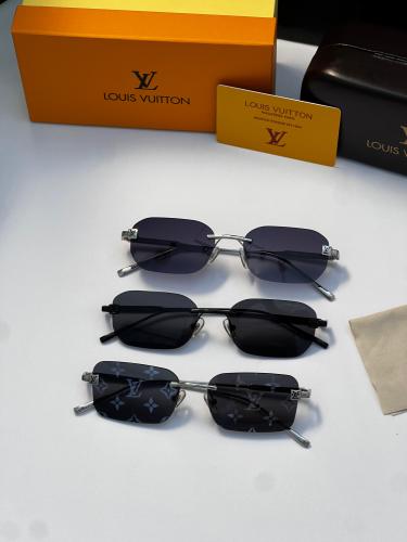 نظارة LOUIS VUITTON - ملون