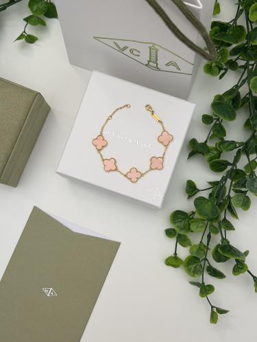 إسوارة Van cleef اذهبي -وردي