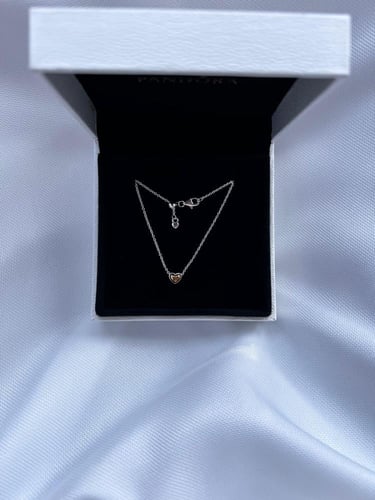 سلسال باندورا فضي قلب ذهبي