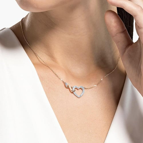 سلسال سوارفيسكي فضي كريستالة