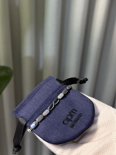 إسوارة داينتي apm فضي