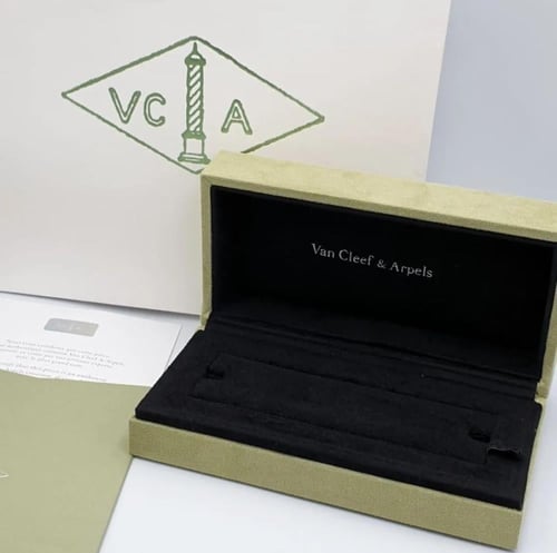 جميع ملحقات Van Cleef الماستر كواليتي