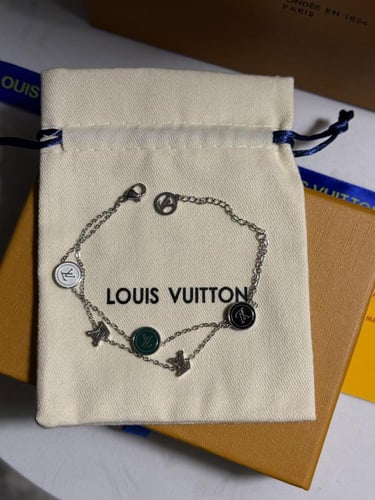 إسوارة LOUIS VUITTON معدن ذهبي