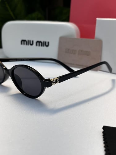 نظارة -شمسيه أطار أسود - عدسة أسود