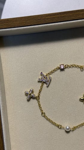 إسوارة LOUIS VUITTON معدن ذهبي