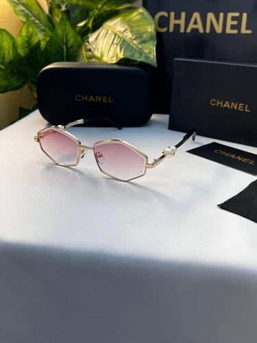 نظارة CHANEL - ملون