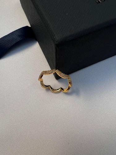 خاتم apm ذهبي