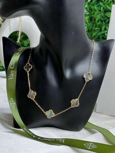 سلسال Van cleef المميز ذهبي -فيروزي ماستر كواليتي