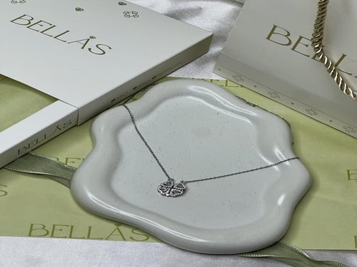 سلسال بيلاس _قلوب فضي