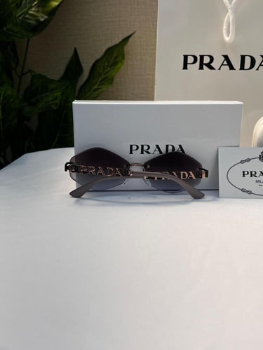 نظارة PRADA عدسة مدرج