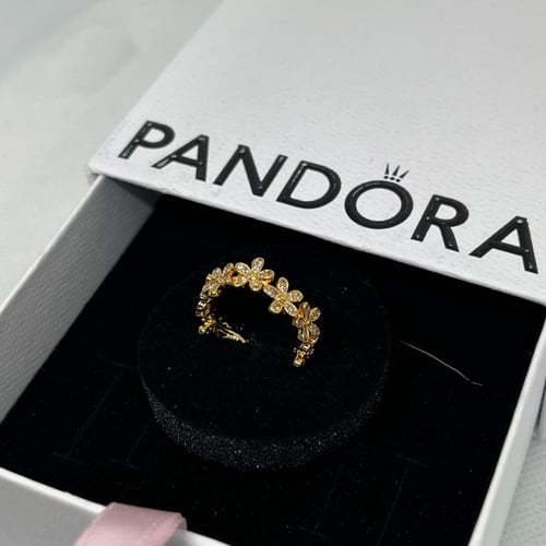 خاتم باندورا PANDORA ذهبي كرستالة فضي