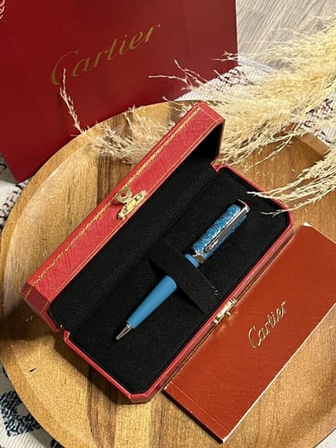 قلم حبر من مجموعة سانتوس دو كارتيه