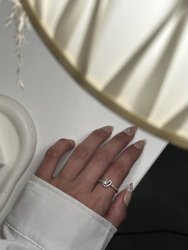 خاتم باندورا PANDORA فضي كرستالة وردي