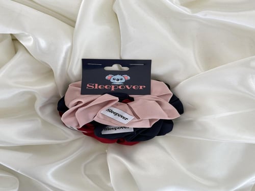 4 ربطات شعر حرير