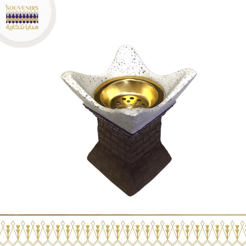 مخبرة تراثية - بني